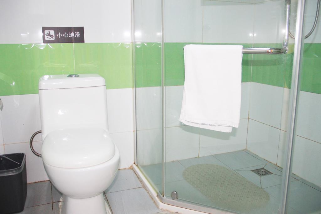 7Days Inn Premium Guangzhou Tianhe West Tiyu Road Subway Station المظهر الخارجي الصورة