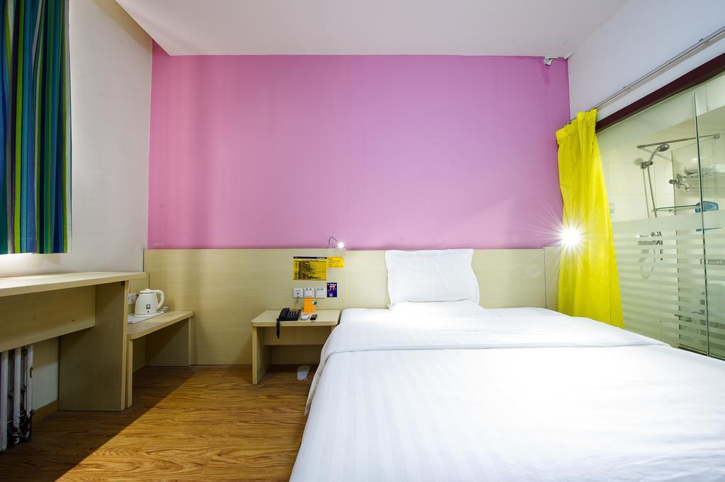 7Days Inn Premium Guangzhou Tianhe West Tiyu Road Subway Station المظهر الخارجي الصورة