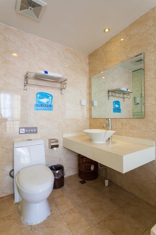 7Days Inn Premium Guangzhou Tianhe West Tiyu Road Subway Station الغرفة الصورة