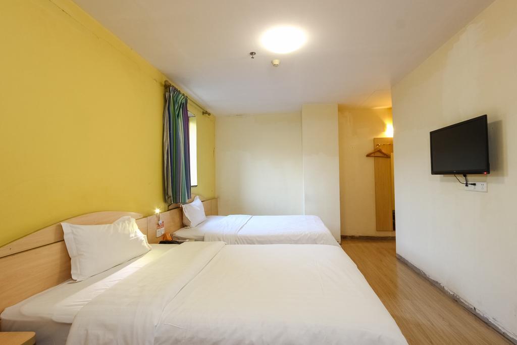 7Days Inn Premium Guangzhou Tianhe West Tiyu Road Subway Station المظهر الخارجي الصورة