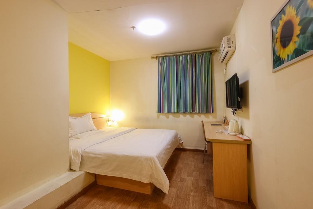 7Days Inn Premium Guangzhou Tianhe West Tiyu Road Subway Station المظهر الخارجي الصورة