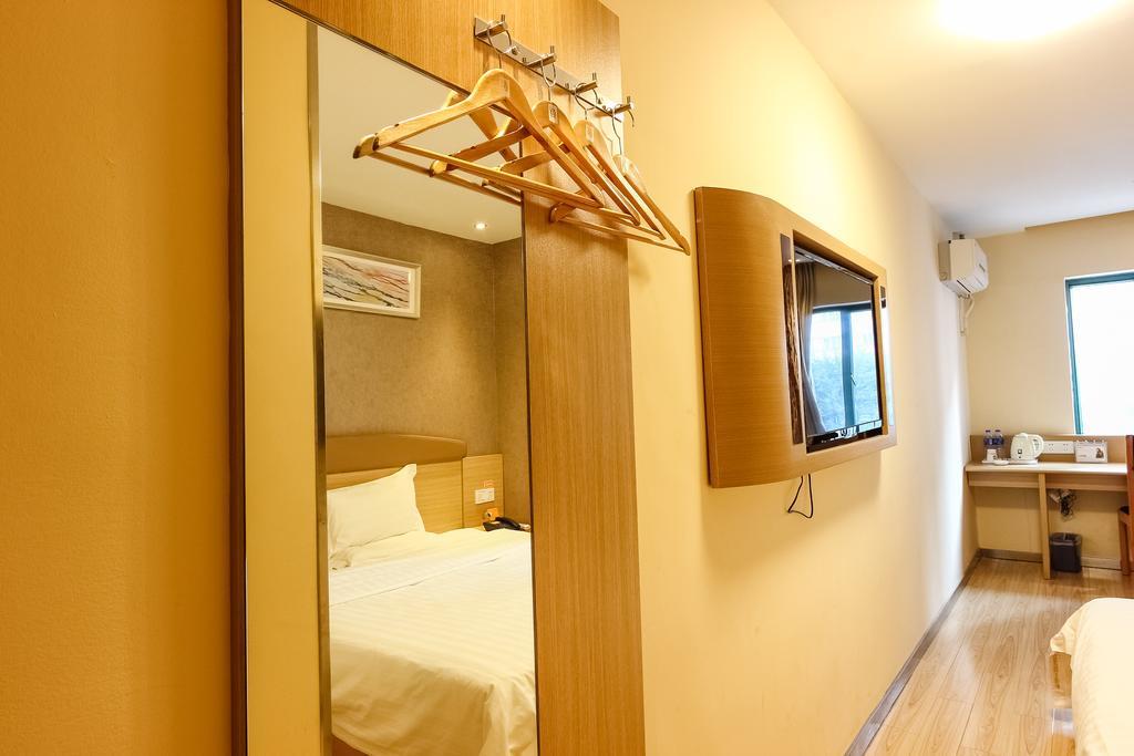 7Days Inn Premium Guangzhou Tianhe West Tiyu Road Subway Station المظهر الخارجي الصورة